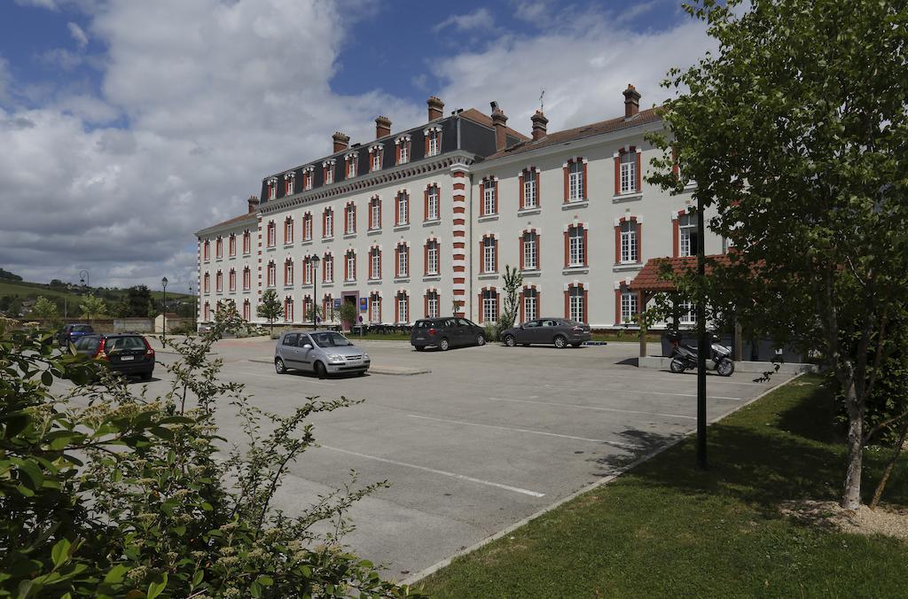 Comfort Suites & Vacanceole Les Demeures Champenoises Épernay Buitenkant foto